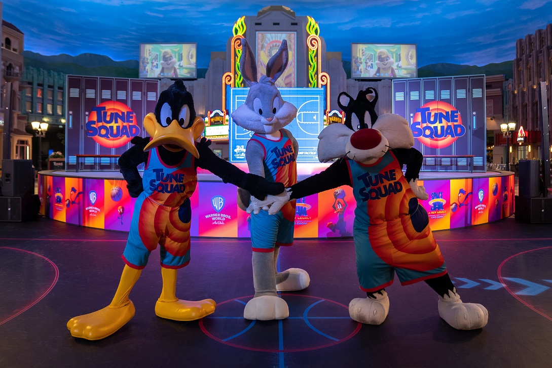 Warner Bros. World™ Abu Dhabi welcomes you at their new live show