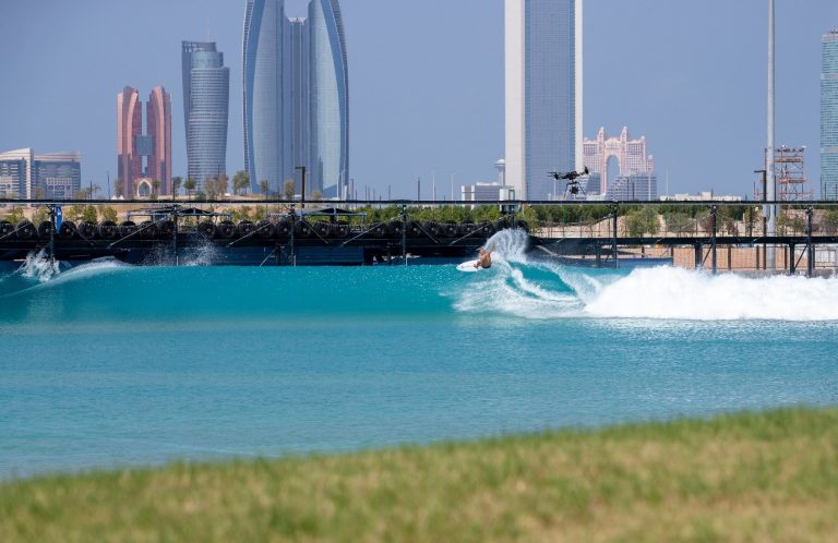 Surf Abu Dhabi